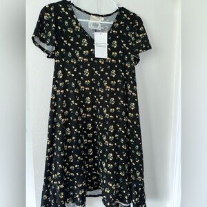 Women’s Floral Black Dress size Small NWT